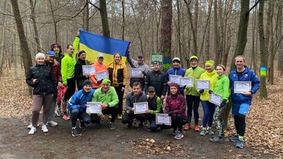 Бігова стежка, створена житомирськими бігунами-аматорами, увійшла до Книги рекордів України Бігова стежка, створена житомирськими бігунами-аматорами, увійшла до Книги рекордів України