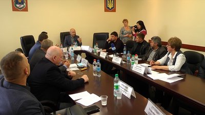 Співробітники Миколаївського дитячого центру медичної реабілітації вийшли на акцію протесту Співробітники Миколаївського дитячого центру медичної реабілітації вийшли на акцію протесту