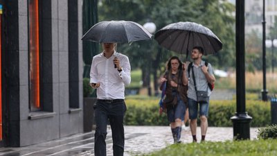 Дощі та +32 на термометрах. Чого очікувати від погоди у вівторок