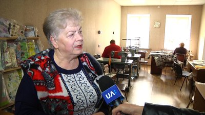 На Житомирщині підприємство, де люди з інвалідністю шиють постіль, опинилося на межі закриття На Житомирщині підприємство, де люди з інвалідністю шиють постіль, опинилося на межі закриття