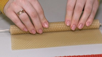 Як виготовити Стрітенську свічку вдома, розповіла львівська майстриня Як виготовити Стрітенську свічку вдома, розповіла львівська майстриня