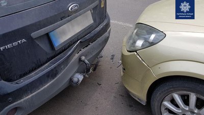 В автомобільній аварії в Сумах 20 червня травмувалася 11-річна дівчинка
