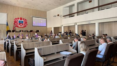 Віктор Євпак не депутат