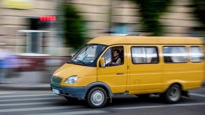 У Дніпрі частина маршрутів не відновлює роботу через нестачу великих автобусів – мерія