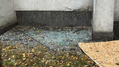 У Кременчуці та районі російські БпЛА влучили у будівлю телерадіокомпанії та енергооб'єкт