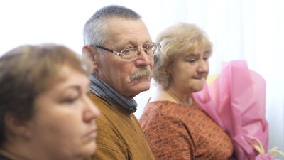 У Черкасах родинам загиблих прикордонників вручили ордени У Черкасах родинам загиблих прикордонників вручили ордени