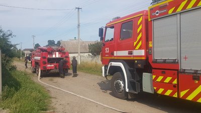 Росіяни обстріляли на Харківщині приватні житлові будинки, складські будівлі та хвойні насадження Росіяни обстріляли на Харківщині приватні житлові будинки, складські будівлі та хвойні насадження