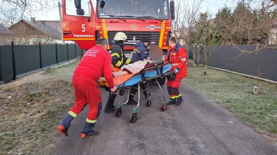 Під час пожежі в Нововолинську травмувалася жінка