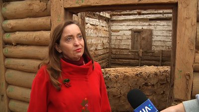На Житомирщині в селі Городське до мистецького центру "Поліська хата" перенесуть старовинну хату