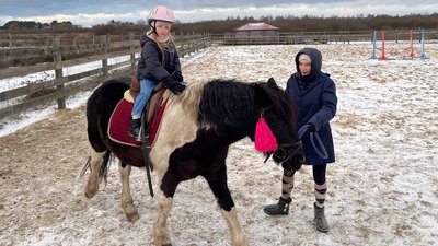 "Дають можливість розрядитися": як коні допомагають в реабілітації військових в Луцькій громаді — ветеран війни Веніамін Файчук "Дають можливість розрядитися": як коні допомагають в реабілітації військових в Луцькій громаді — ветеран війни Веніамін Файчук