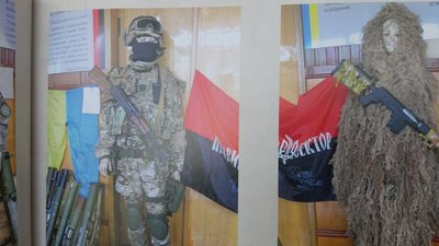 У Тернополі презентували фотоальбом "Музей національно-визвольної боротьби Тернопільщини" У Тернополі презентували фотоальбом "Музей національно-визвольної боротьби Тернопільщини"