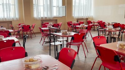 У Миколаєві продовжують приймати евакуйованих з Херсонщини