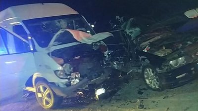 Восьмеро волинян травмувалися в аварії на трасі Київ-Чоп