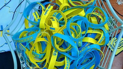 Браслети у продажі, 12 серпня 2023 року Браслети у продажі, 12 серпня 2023 року
