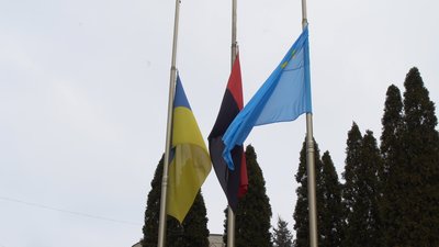 День спротиву окупації Криму 2026 – у Кропивницькому підняли кримськотатарський прапор