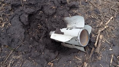 У Великій Писарівці від дій військових РФ постраждала вулиця, яка має назву дивізії, що руйнувала Сумщину У Великій Писарівці від дій військових РФ постраждала вулиця, яка має назву дивізії, що руйнувала Сумщину