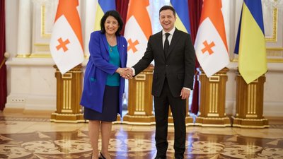 Україна та Грузія взаємно визнають документи про вакцинацію – Зеленський
