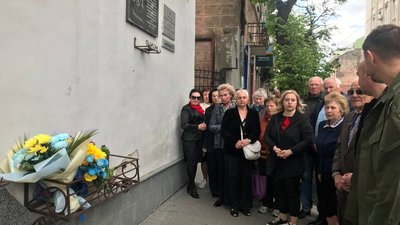 У Тернополі вшанували жертв політичних репресій У Тернополі вшанували жертв політичних репресій