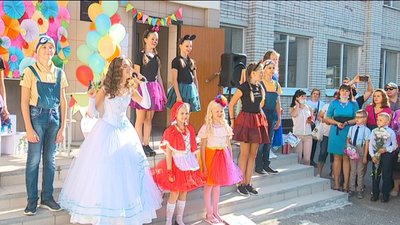 1 вересня у Сумах: репортаж зі школи №23 1 вересня у Сумах: репортаж зі школи №23