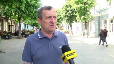 У Житомирі під час повітряної тривоги люди не змогли потрапити в укриття У Житомирі під час повітряної тривоги люди не змогли потрапити в укриття