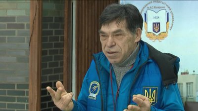 Заслужений тренер України Володимир Гладов Заслужений тренер України Володимир Гладов