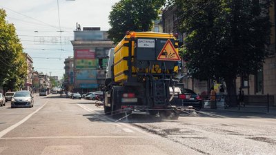 У Тернополі обмежили рух великовагових транспортних засобів У Тернополі обмежили рух великовагових транспортних засобів