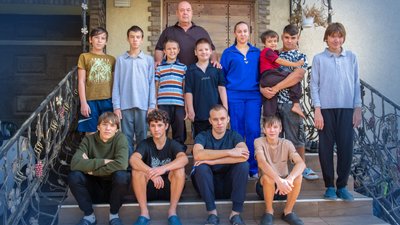 Дитячий будинок сімейного типу, Руслан Волощук