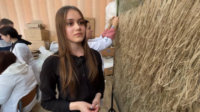 Студентка Прилуцького медичного коледжу Анна Шашкова Студентка Прилуцького медичного коледжу Анна Шашкова