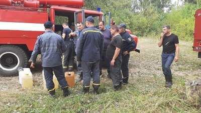 Третій день лісових пожеж на Харківщині: гасять окремі осередки