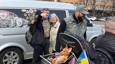 Байкери відкрили сезон допомогою ЗСУ Байкери відкрили сезон допомогою ЗСУ