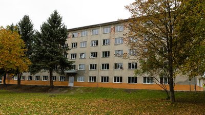 На Тернопільщині завершують ремонт багатоквартирного будинку для переселенців На Тернопільщині завершують ремонт багатоквартирного будинку для переселенців