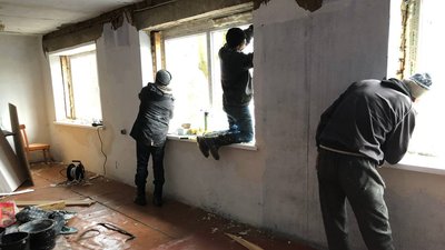 Жителі Червоної Долини на Миколаївщині повертаються до звичного життя