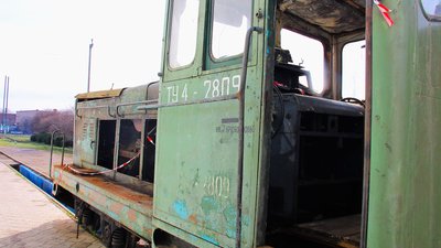 Для Гайворонської вузькоколійки на Кіровоградщині ремонтують два ретро-локомотиви – 1938 й 1972 років Для Гайворонської вузькоколійки на Кіровоградщині ремонтують два ретро-локомотиви – 1938 й 1972 років