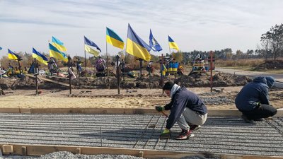 У Полтавській громаді будують меморіал пам’яті героїв: на якому етапі роботи У Полтавській громаді будують меморіал пам’яті героїв: на якому етапі роботи