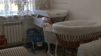 Колиска для новонароджениого немовляти: в Полтаві за тиждень 54 малюка народилось