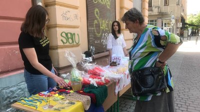 В Івано-Франківську провели ярмарок на підтримку українських військових