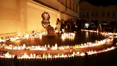 В Ужгороді вшановують пам'ять полеглих захисників 128 Закарпатської бригади В Ужгороді вшановують пам'ять полеглих захисників 128 Закарпатської бригади