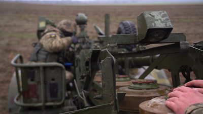Протитанкові рови та мінні поля: як на Рівненщині укріплюють кордон з Білоруссю Протитанкові рови та мінні поля: як на Рівненщині укріплюють кордон з Білоруссю