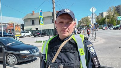 Переходили дорогу в невстановленому місці: тернопільські патрульні штрафували пішоходів Переходили дорогу в невстановленому місці: тернопільські патрульні штрафували пішоходів