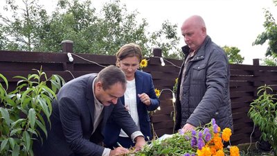 На Тернопільщині двоє дітей знайшли сім’ю в новоствореному будинку сімейного типу