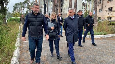 Міністр оборони Італії Гуеріні приїхав в Ірпінь Міністр оборони Італії Гуеріні приїхав в Ірпінь