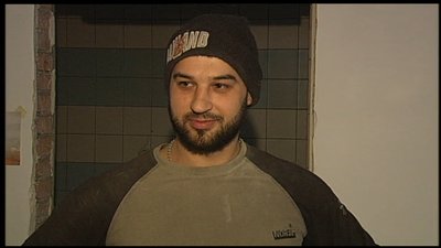 Сергій перебував у будівлі, коли вона зайнялася Сергій перебував у будівлі, коли вона зайнялася