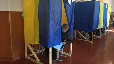 На Черкащині фіксують порушення виборчого процесу На Черкащині фіксують порушення виборчого процесу