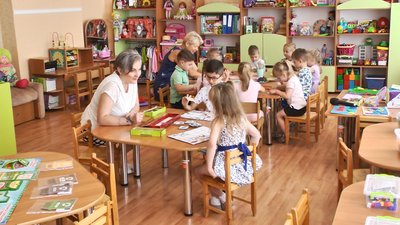 У Хмельницькому проводять заняття для дошкільнят-переселенців