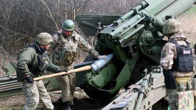 "Усі наші постріли летять точно в ціль", — гармаші бригади з Вінниччини розповіли, як працюють на позиціях "Усі наші постріли летять точно в ціль", — гармаші бригади з Вінниччини розповіли, як працюють на позиціях