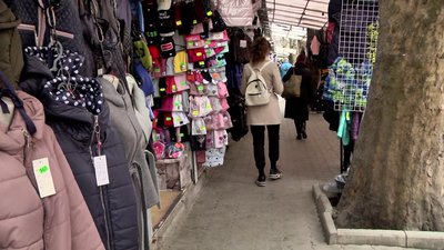 У Херсоні продовжують працювати непродовольчі ринки, незважаючи на заборону комісії ТЕБ та НС