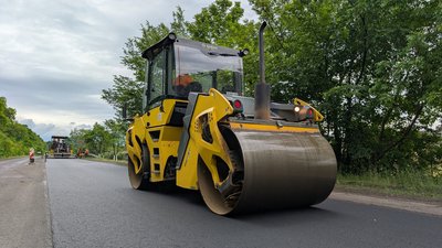 Ремонт доріг на Волині: на яких напрямках працює спецтехніка
