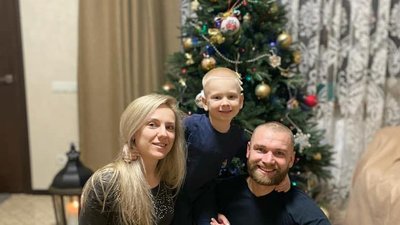 "Плюсик – це значить, що він живий": історія Сергія Волинського з Полтави, заблокованого у Маріуполі "Плюсик – це значить, що він живий": історія Сергія Волинського з Полтави, заблокованого у Маріуполі