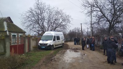 На Миколаївщині поліцейські за добу розкрили вбивство та затримали підозрюваних