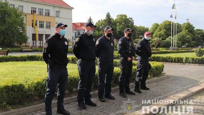 Додаткові дорожні патрулі чергуватимуть на Закарпатті з 1 червня Додаткові дорожні патрулі чергуватимуть на Закарпатті з 1 червня